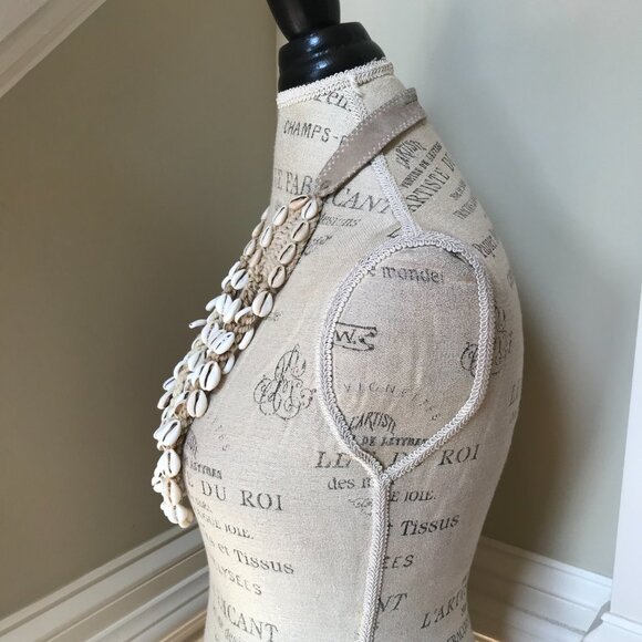 Twine & Twig Cowrie Shell Beaded Necklace Womens Suede Strap Cream Beads Boho - Picture 9 of 13